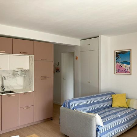 Mer & Relax - Parking - Wifi - Terrasse - Mer Saint-Cyr-sur-Mer Exterior foto