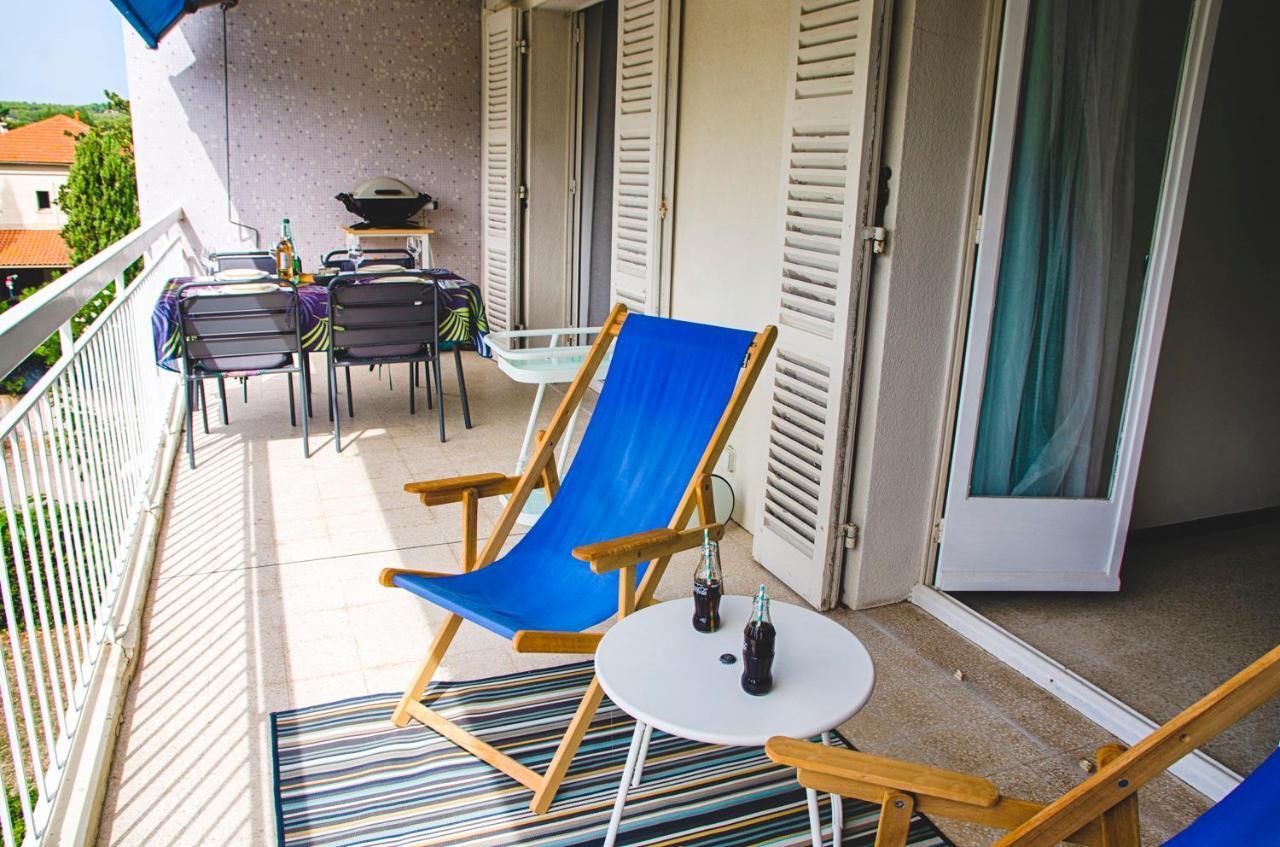Mer & Relax - Parking - Wifi - Terrasse - Mer Saint-Cyr-sur-Mer Exterior foto